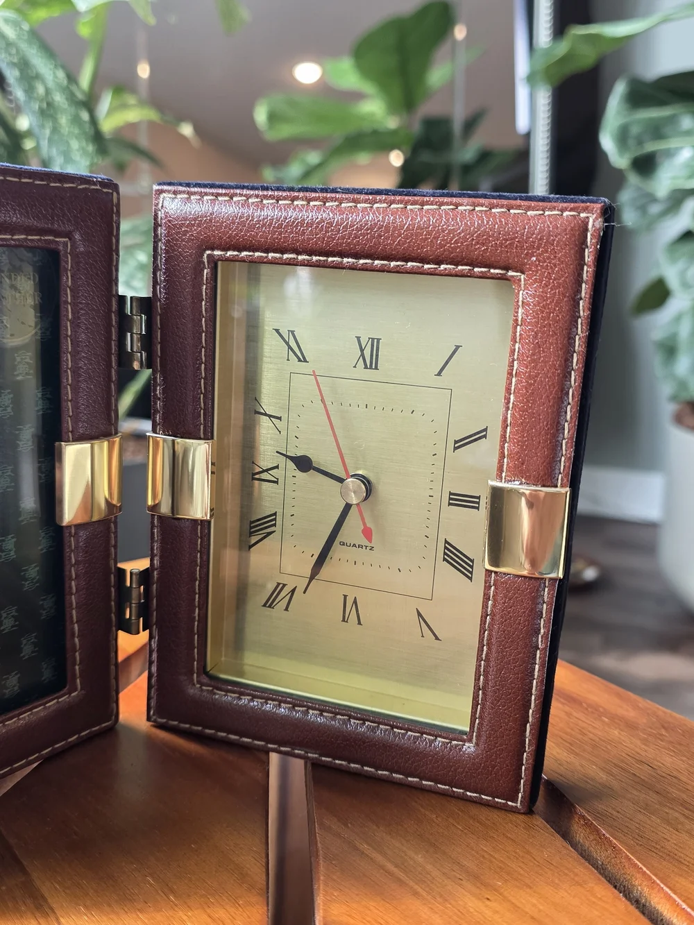 Elysees vintage foldable